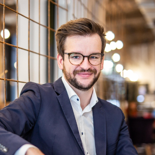 Sebastian Daus - Executive Master in Digital Innovation and Entrepreneurial Leadership Alumnus (Class of 2020) - ESCP Business School