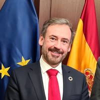 Prof. Luis Salgado